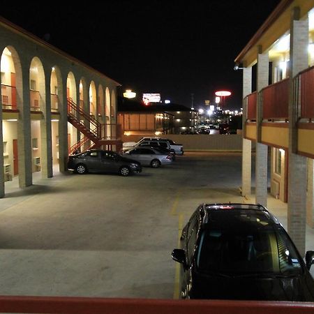 Americas Best Value Inn San Antonio/Lackland Afb Екстер'єр фото